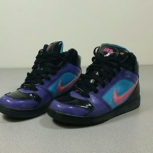 2008 black, purple, turquoise Limited color run hi